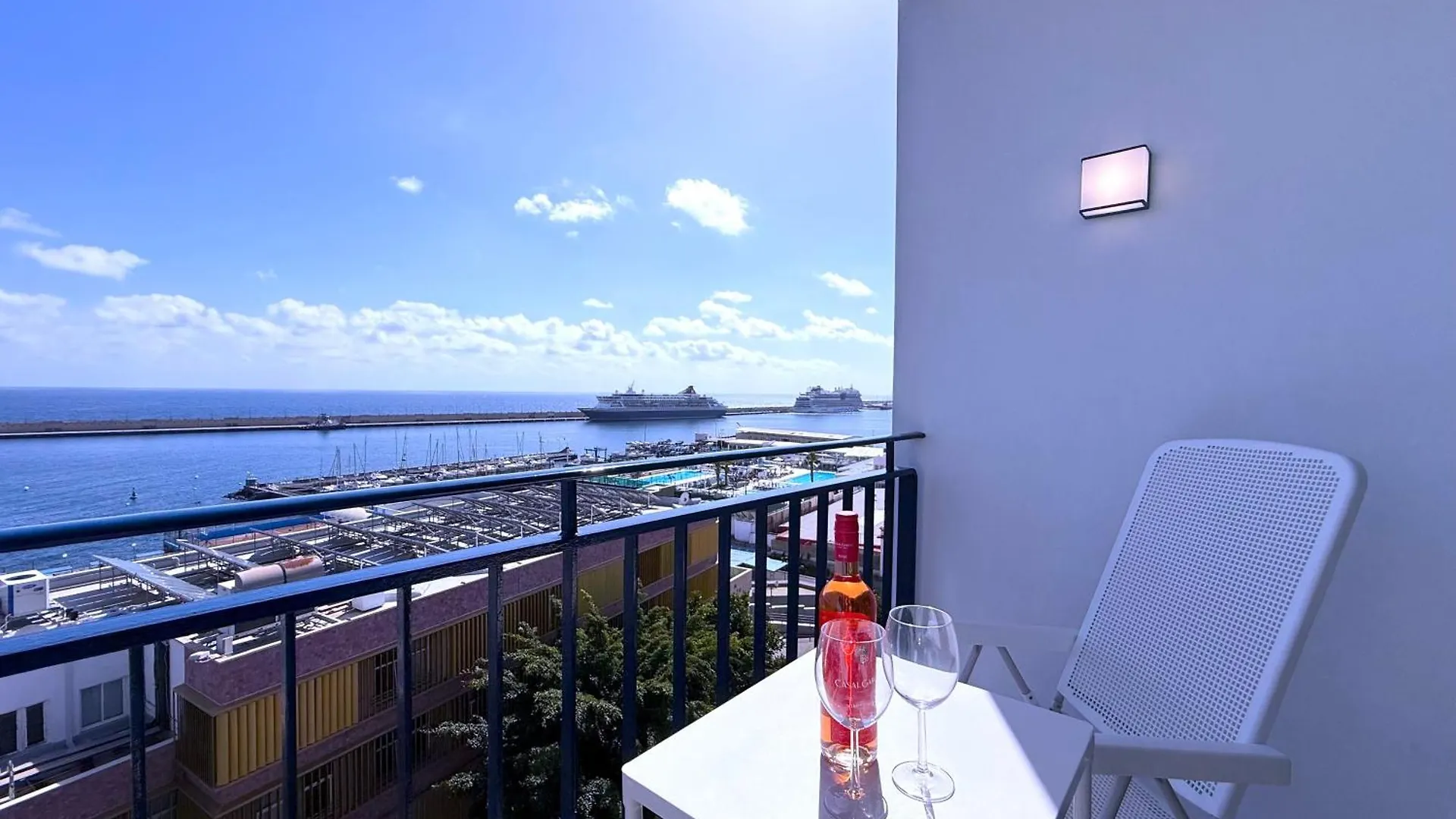 Tropicalidays Marina View Studio Santa Cruz de Tenerife Apartment