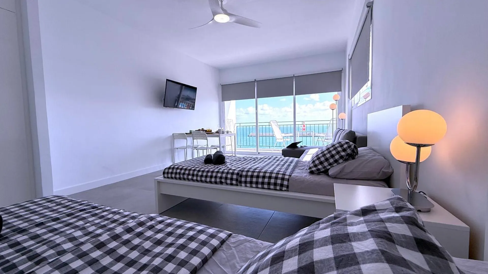 Tropicalidays Marina View Studio Santa Cruz de Tenerife Apartment