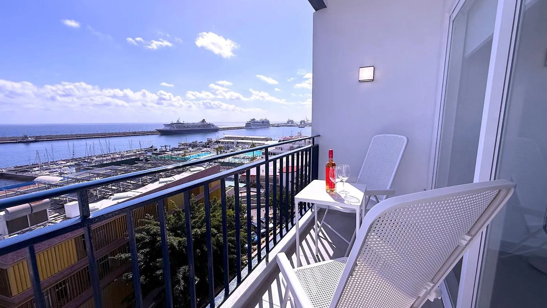Tropicalidays Marina View Studio Santa Cruz de Tenerife