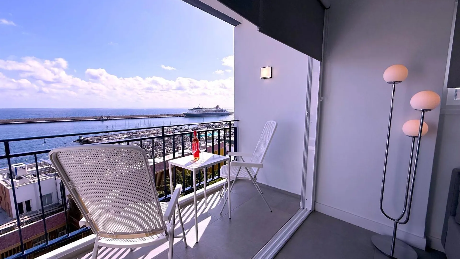 Tropicalidays Marina View Studio Santa Cruz de Tenerife